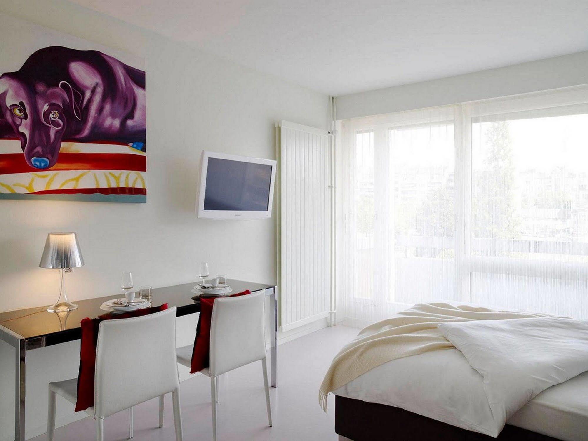 Visionapartments Rue Caroline - Contactless Check-In Lausanne Extérieur photo
